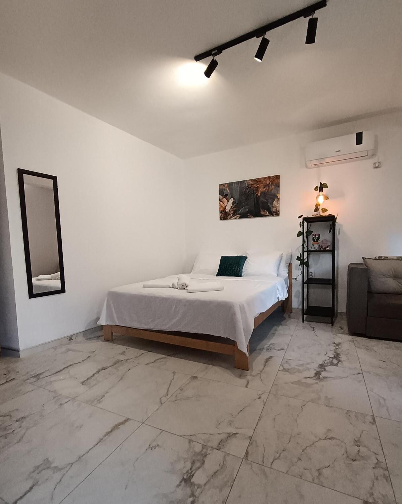 Atonika Apartments Bitola Rum bild